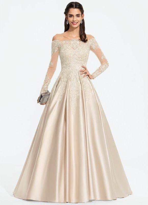 Robe Satin Beige Manche Longue