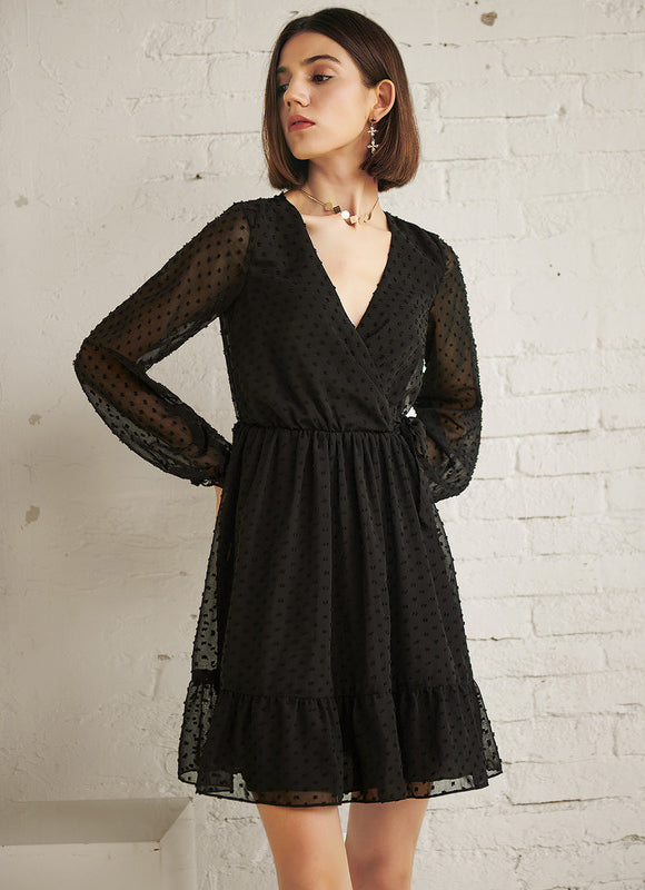 Robe Noire Evasee Manches Longues