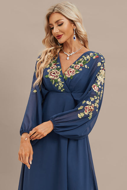 Robe Manche Longue Élégance Envoûtante - gallery 1